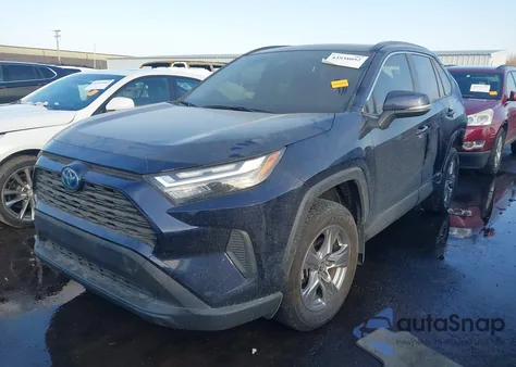 2024 Toyota Rav4 Hybrid Xle z USA, uszkodzony, nr VIN JTMRWRFV9RD236973